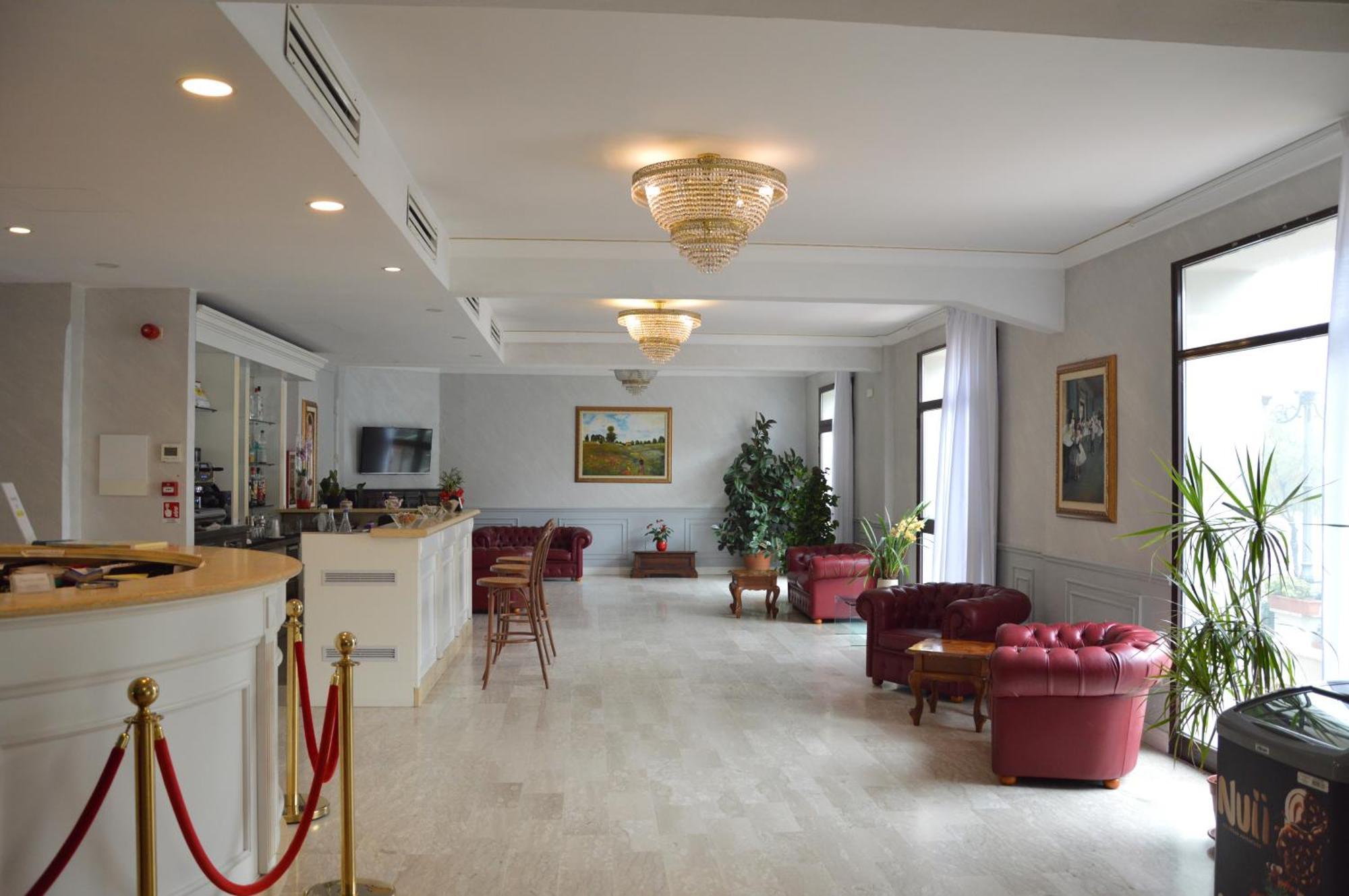 Nouvel Hotel Des Bains Pesaro Esterno foto