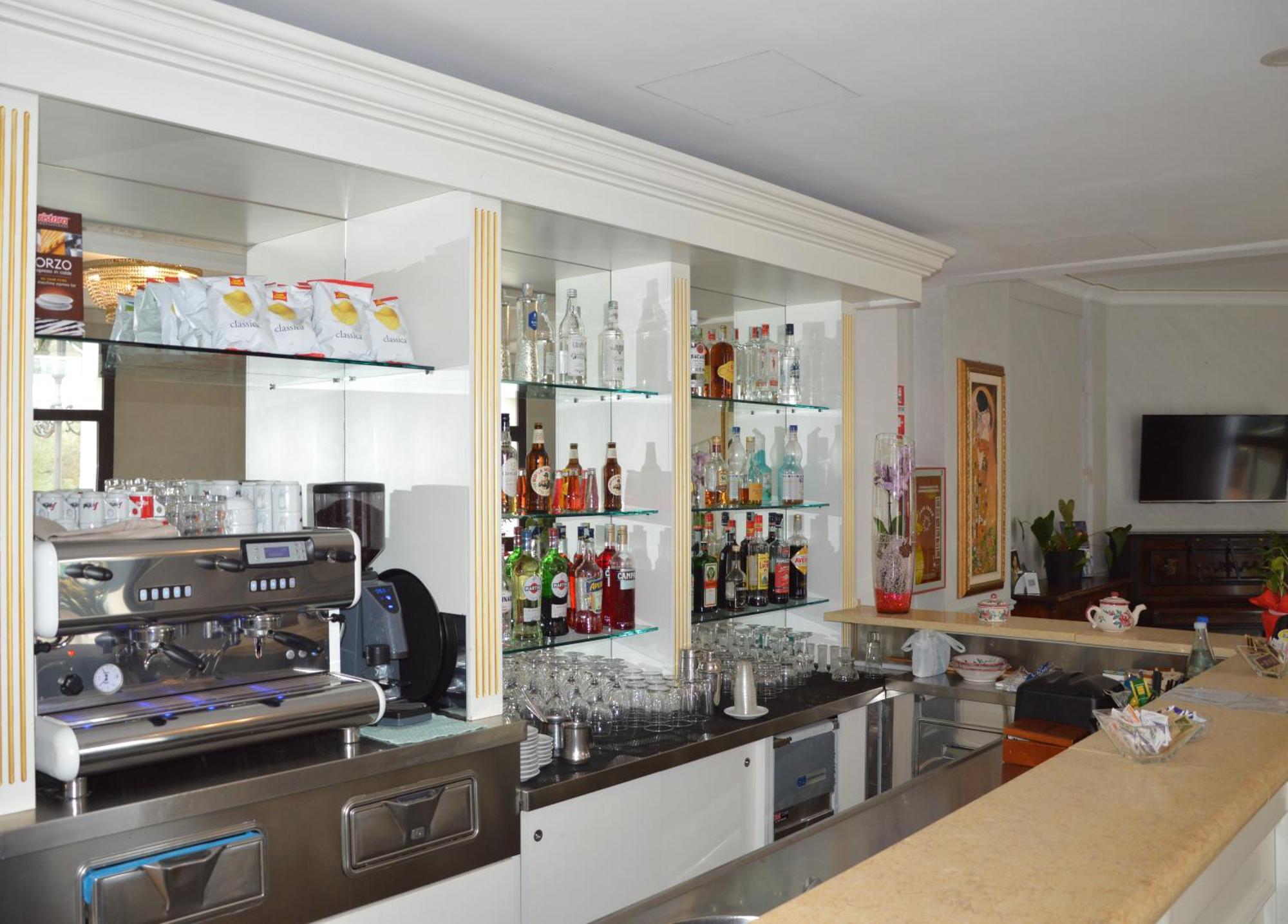 Nouvel Hotel Des Bains Pesaro Esterno foto